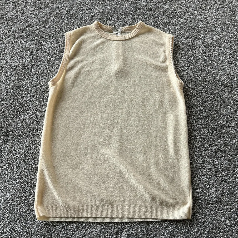 Vintage Sweater Vest Womens S Beige Crew Neck Sleeveless Knit Zipper Back Top